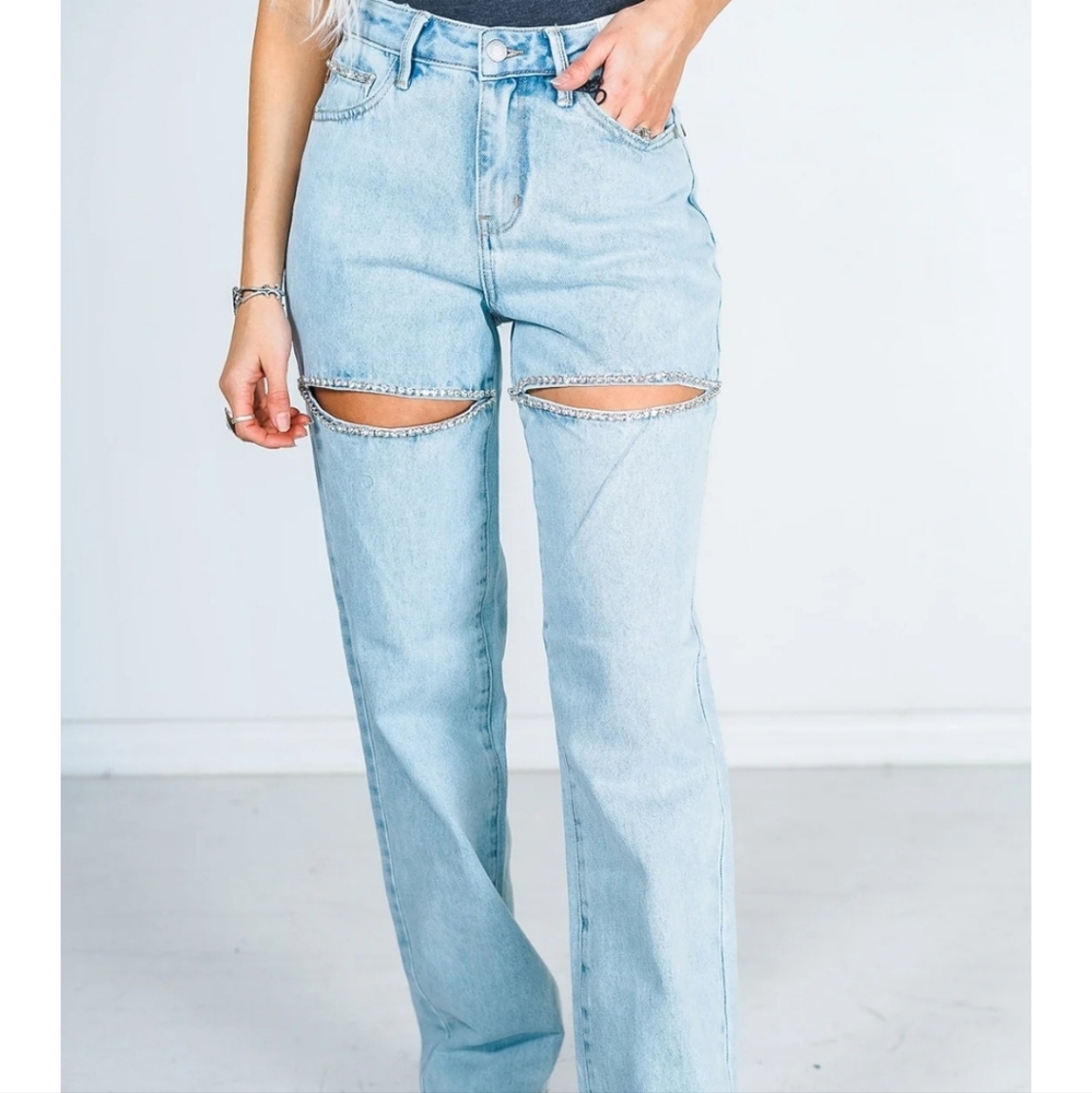 Judy Blue Light Blue Straight Leg Jeans with Rhinestone Detail